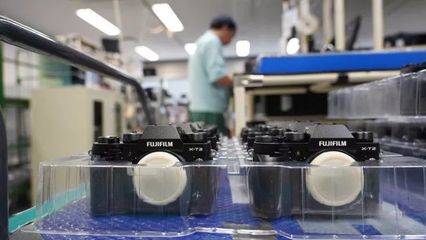 镜像匠心 富士相机与镜头的制作之旅